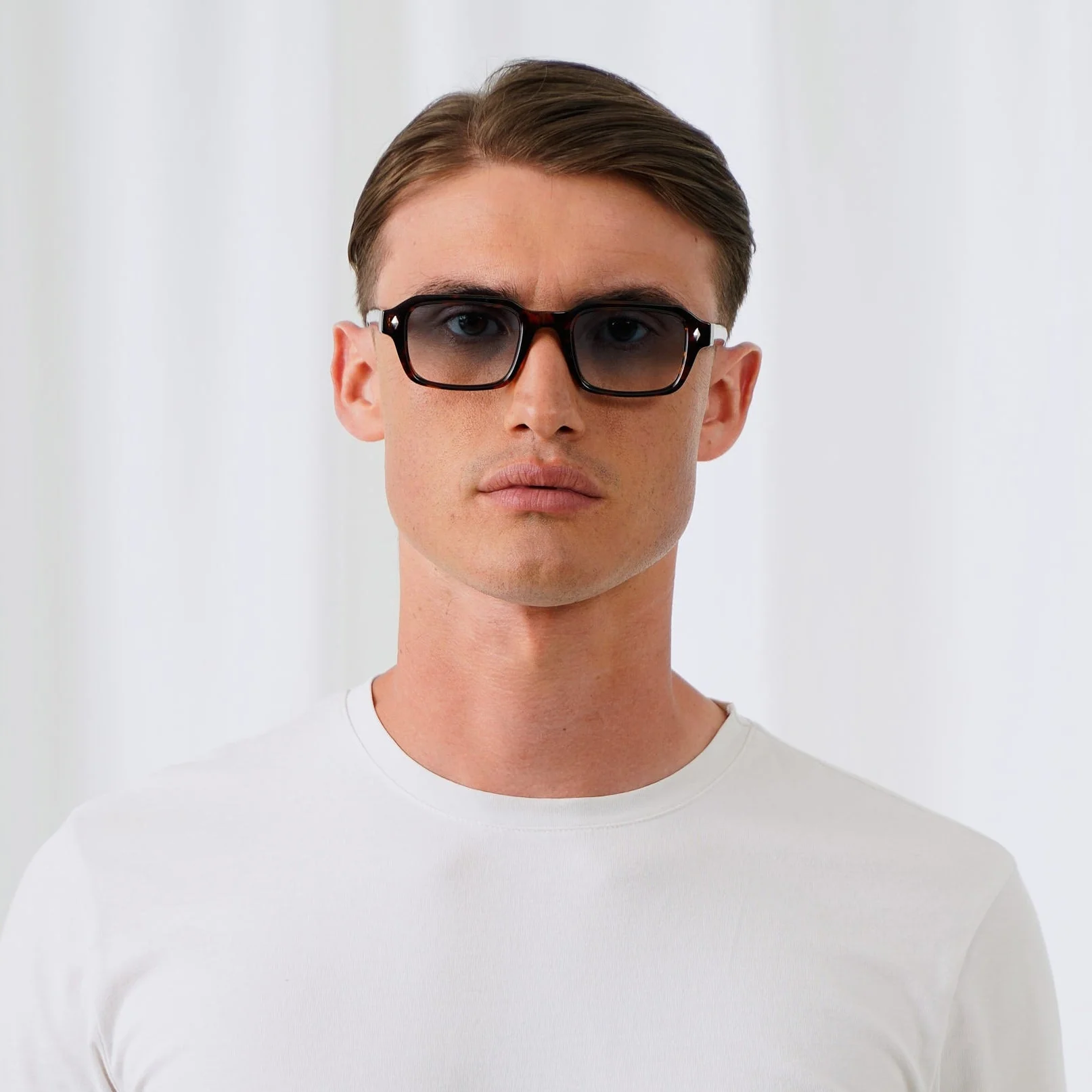 AXEL - Image 7