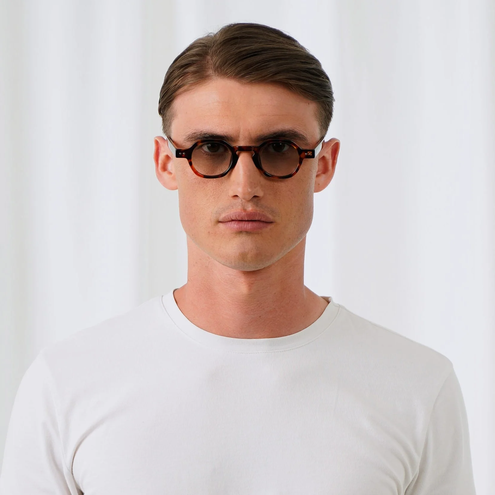 CHRIS - Image 7