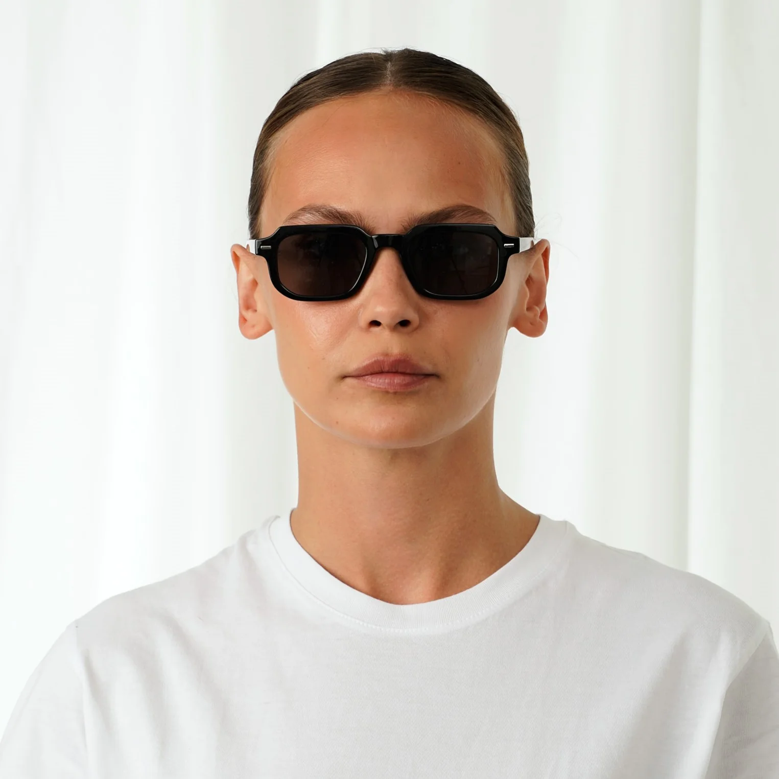 EDDIE - Image 12