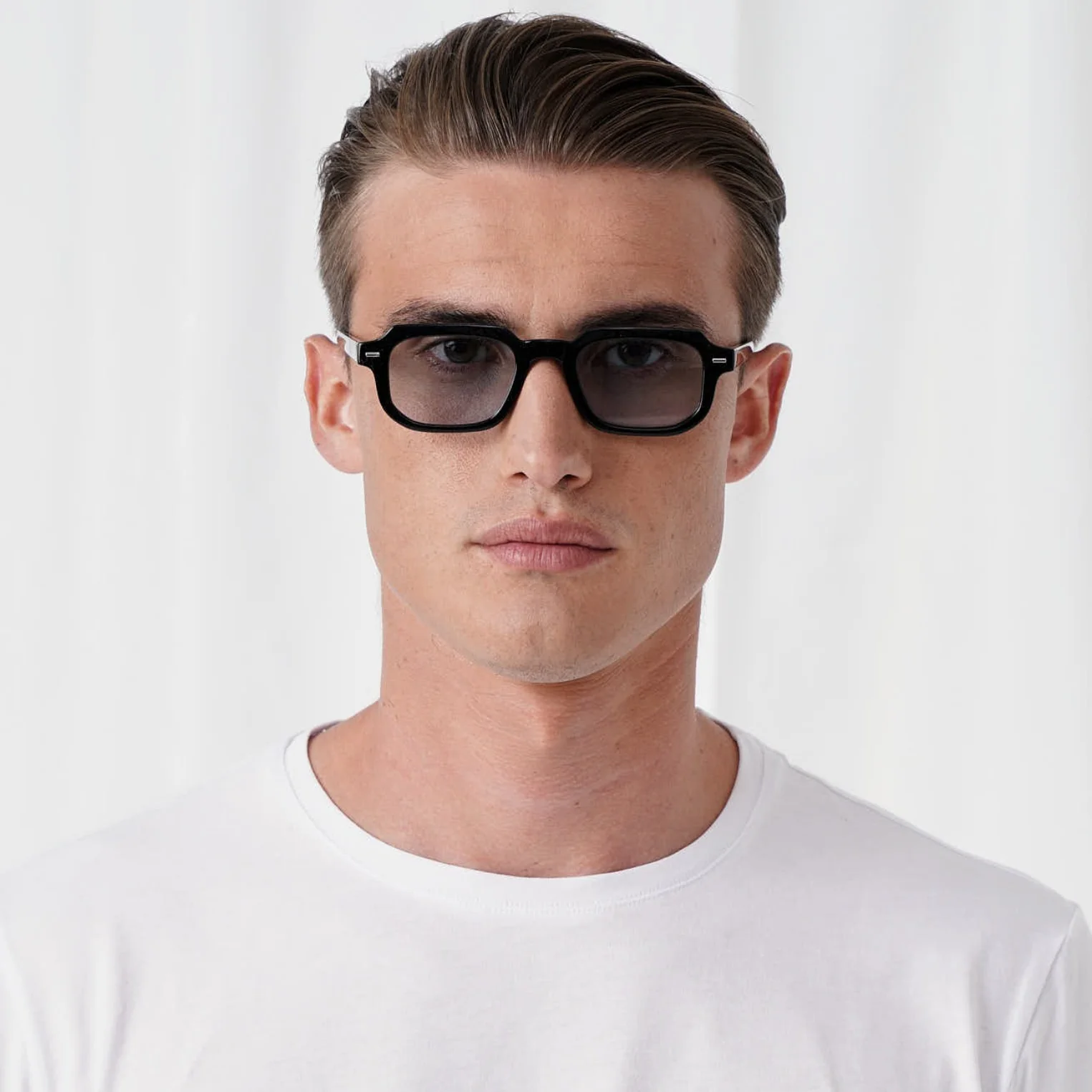 EDDIE - Image 15