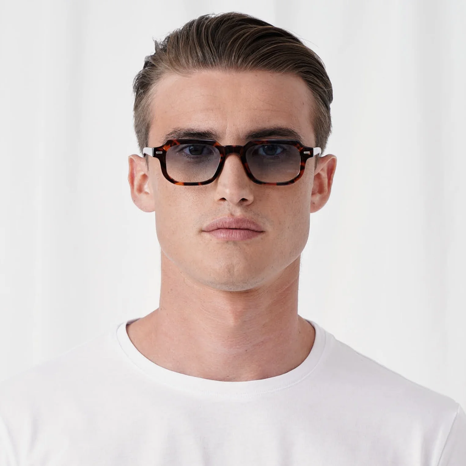 EDDIE - Image 27