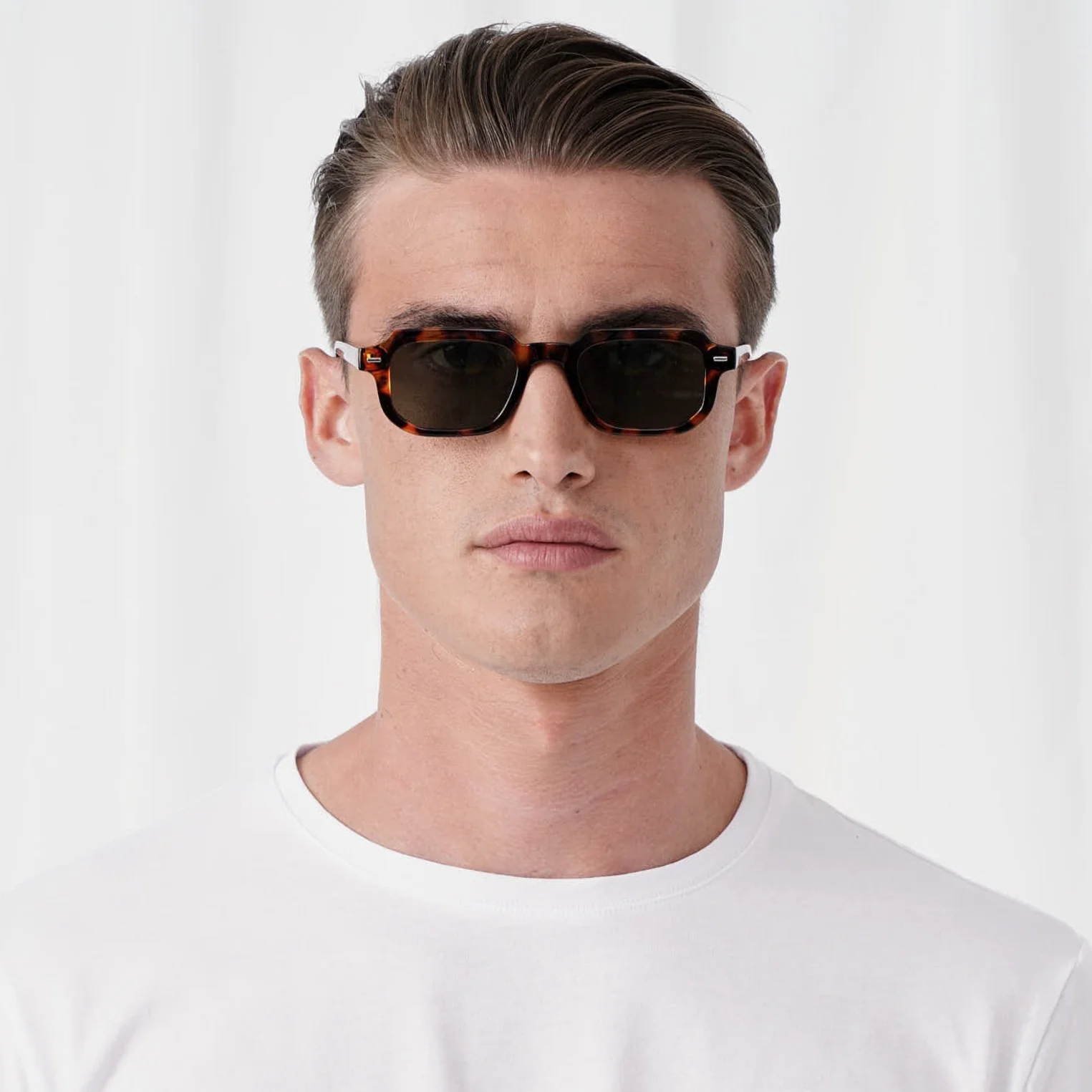 EDDIE - Image 31