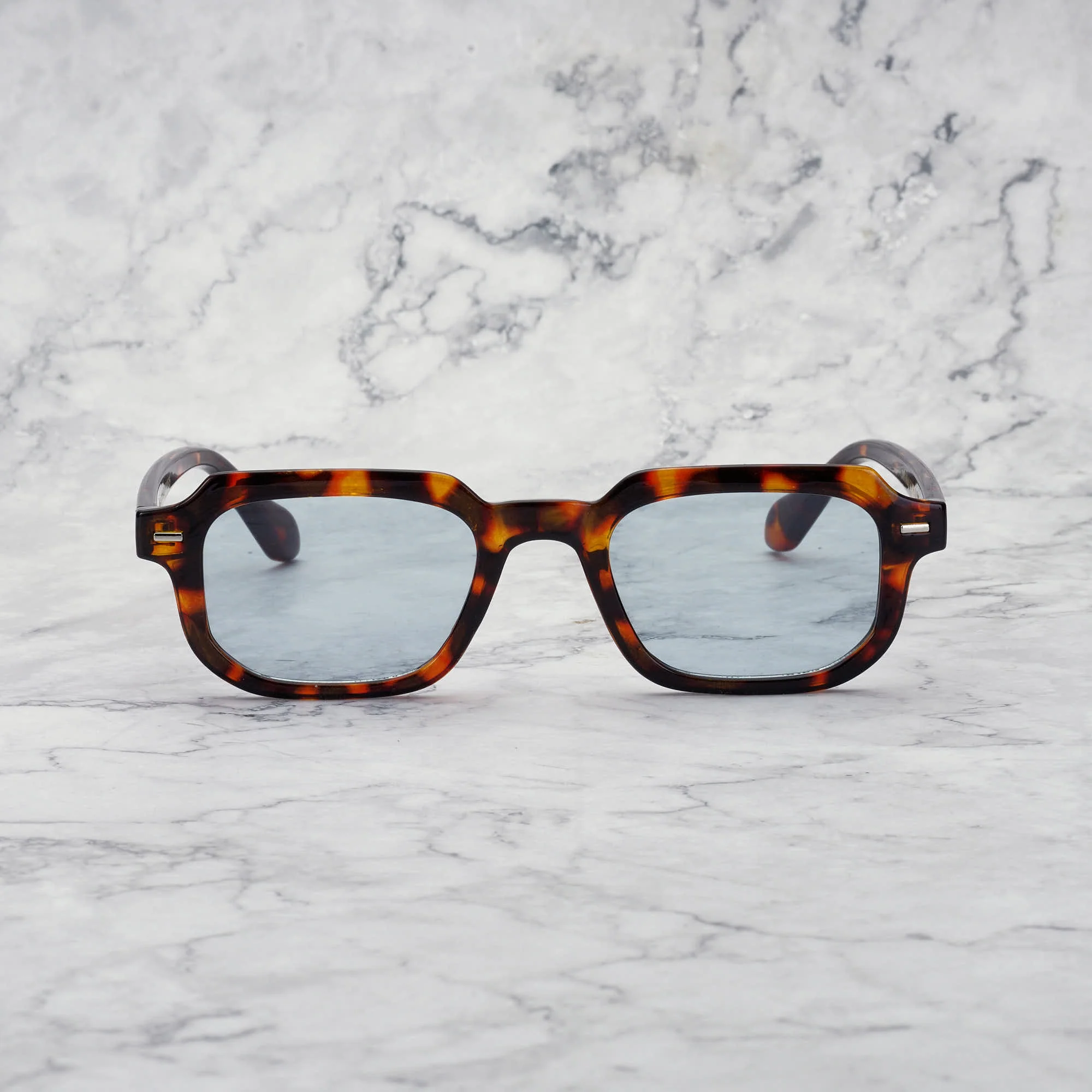 EDDIE - Image 33