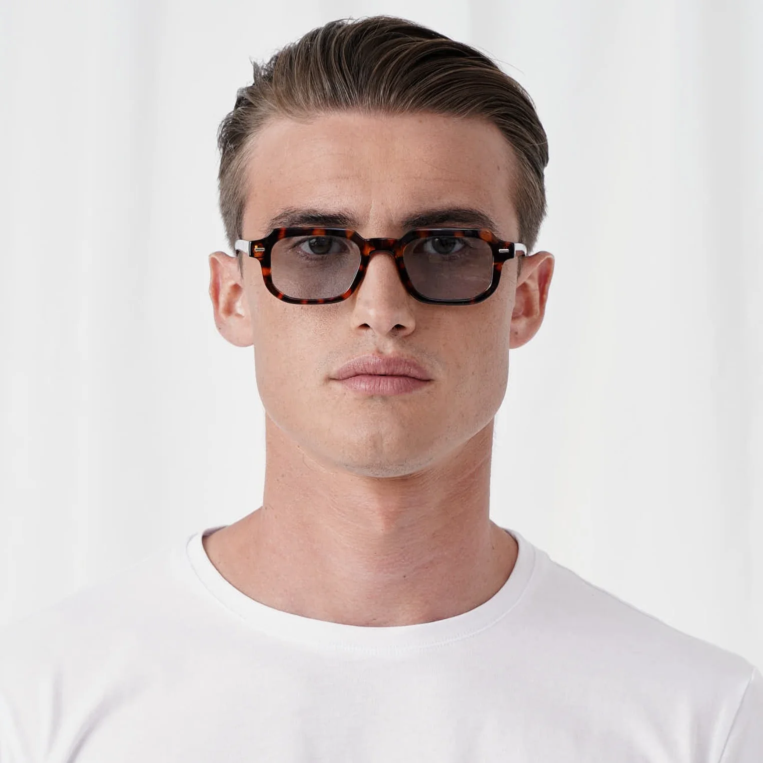 EDDIE - Image 35