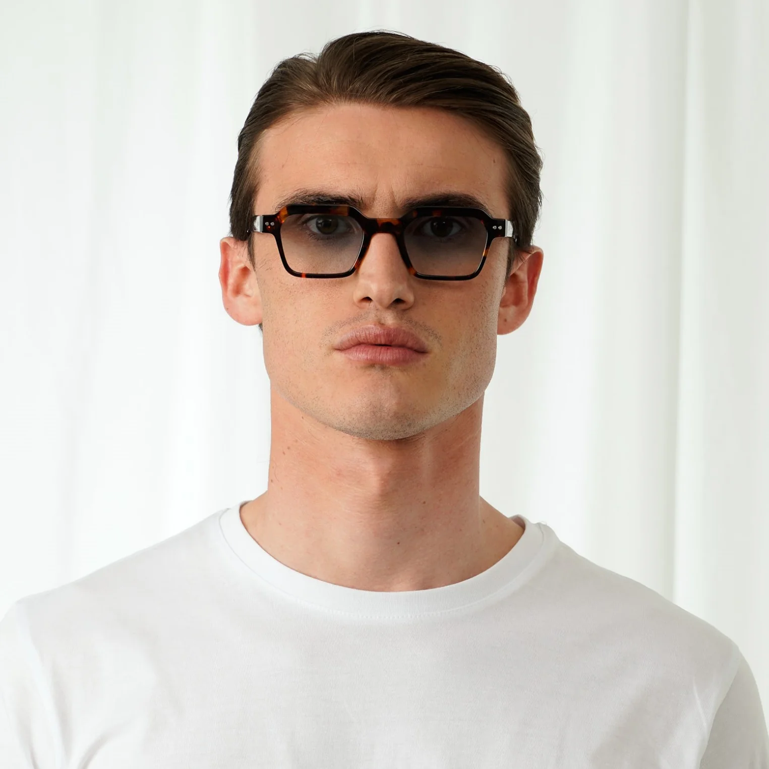 ELLIOT - Image 7
