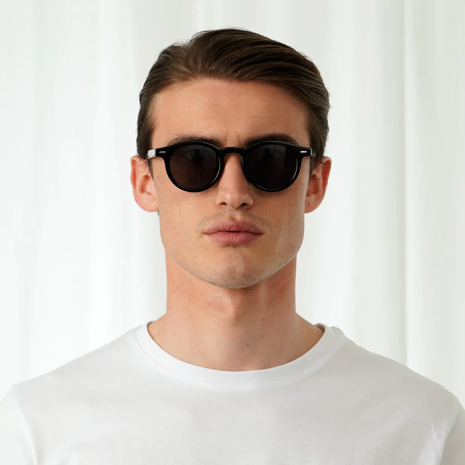 JAMES - Image 19