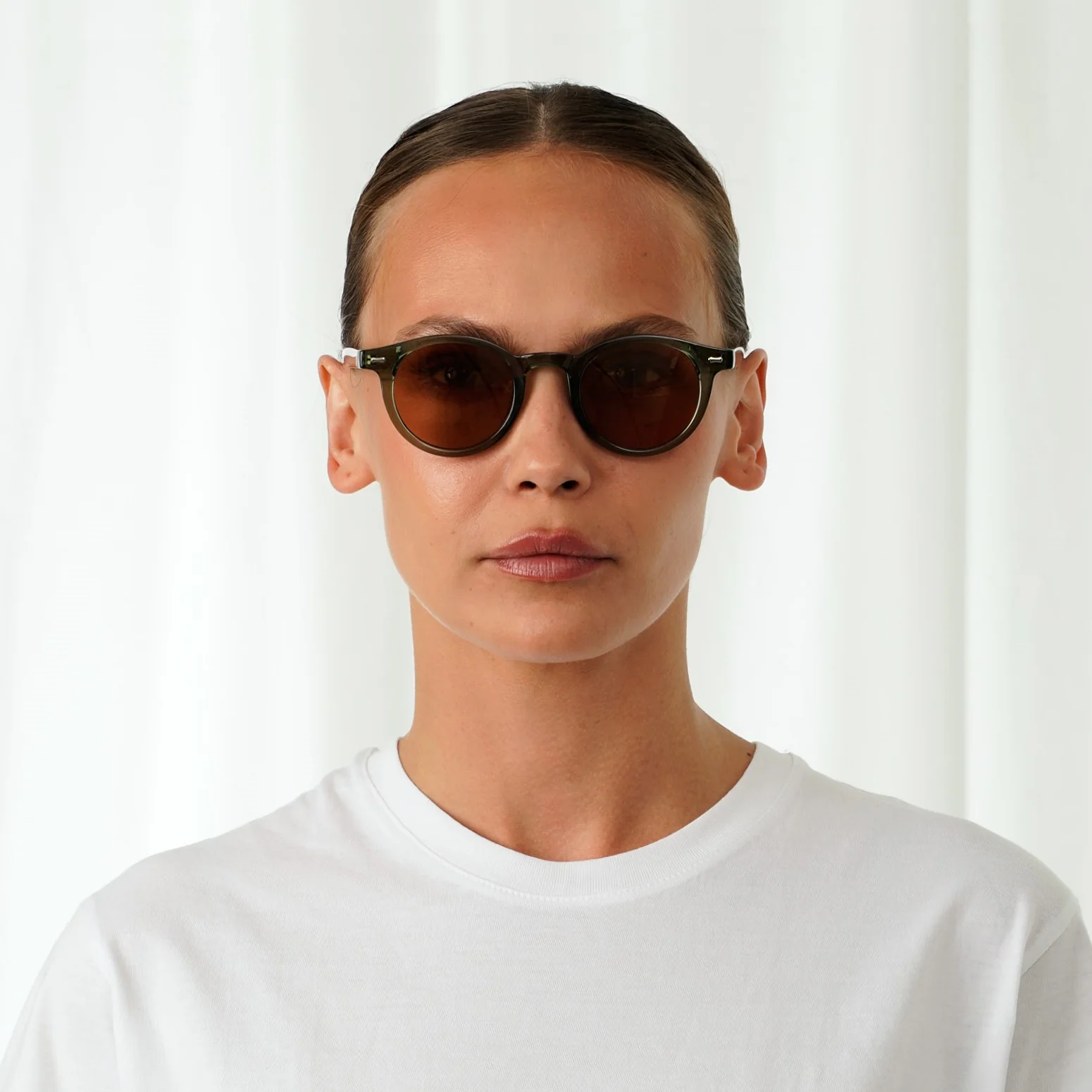 JAMES - Image 40