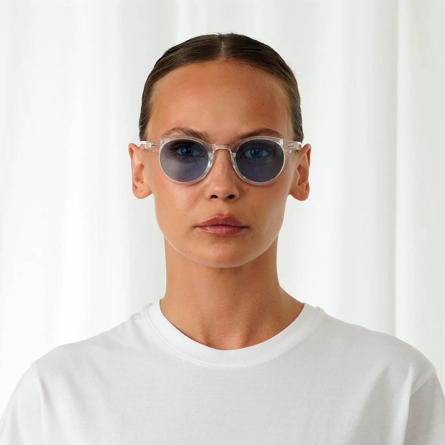 JAMES - Image 52