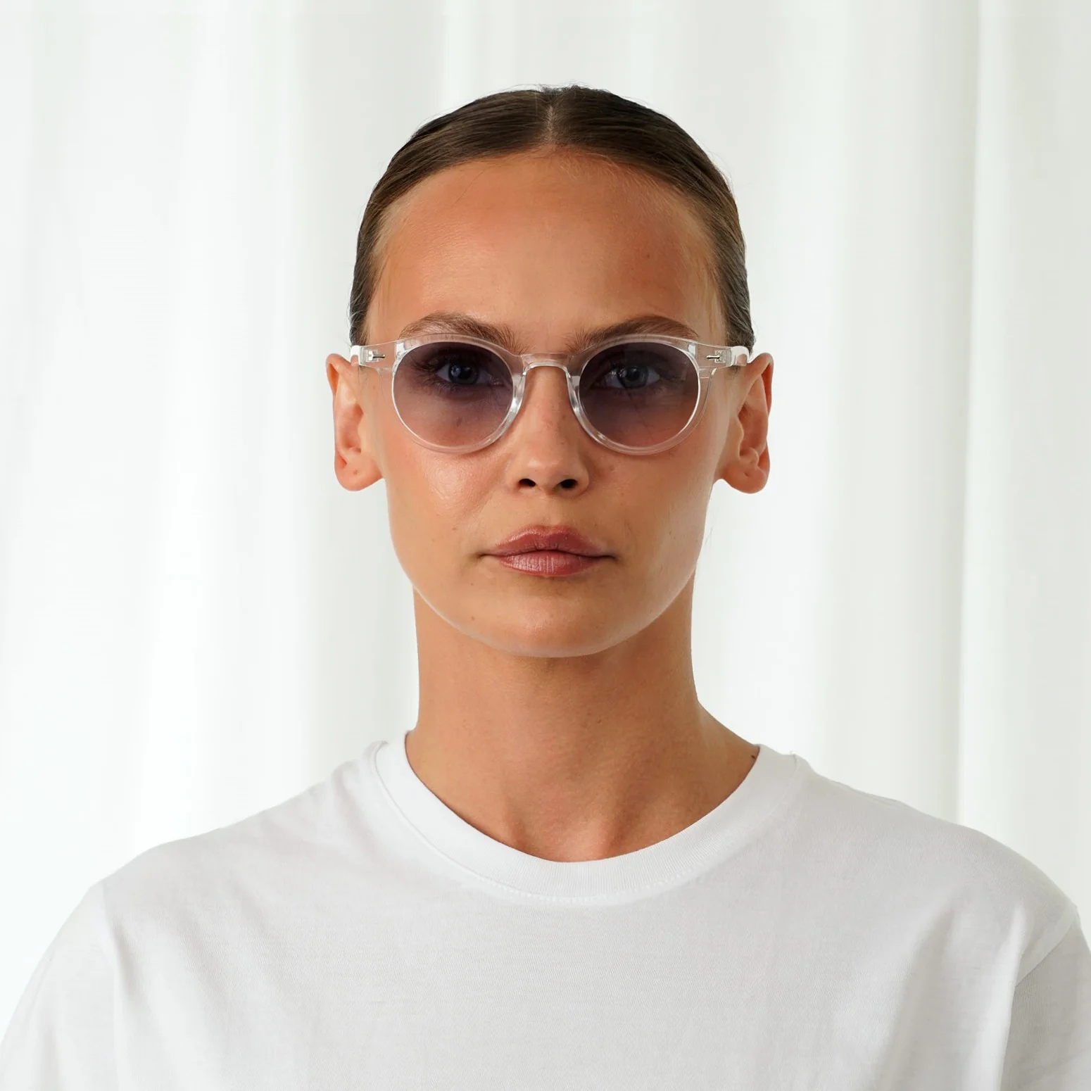 JAMES - Image 60