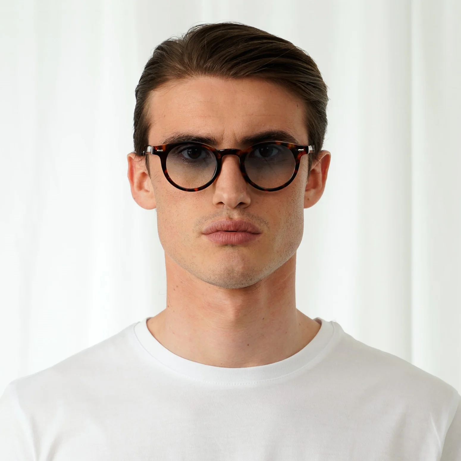 JAMES - Image 7