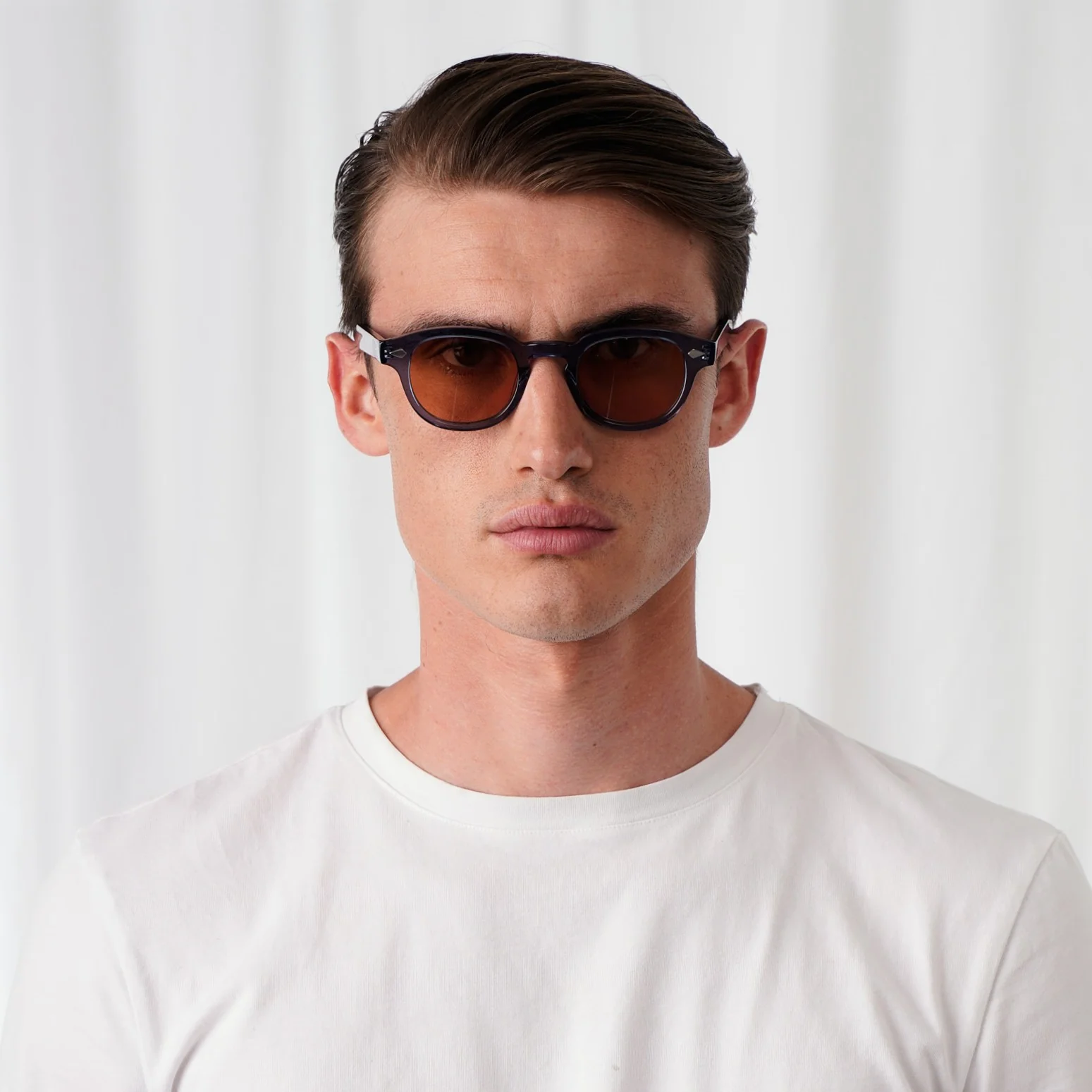 JOHN - Image 39