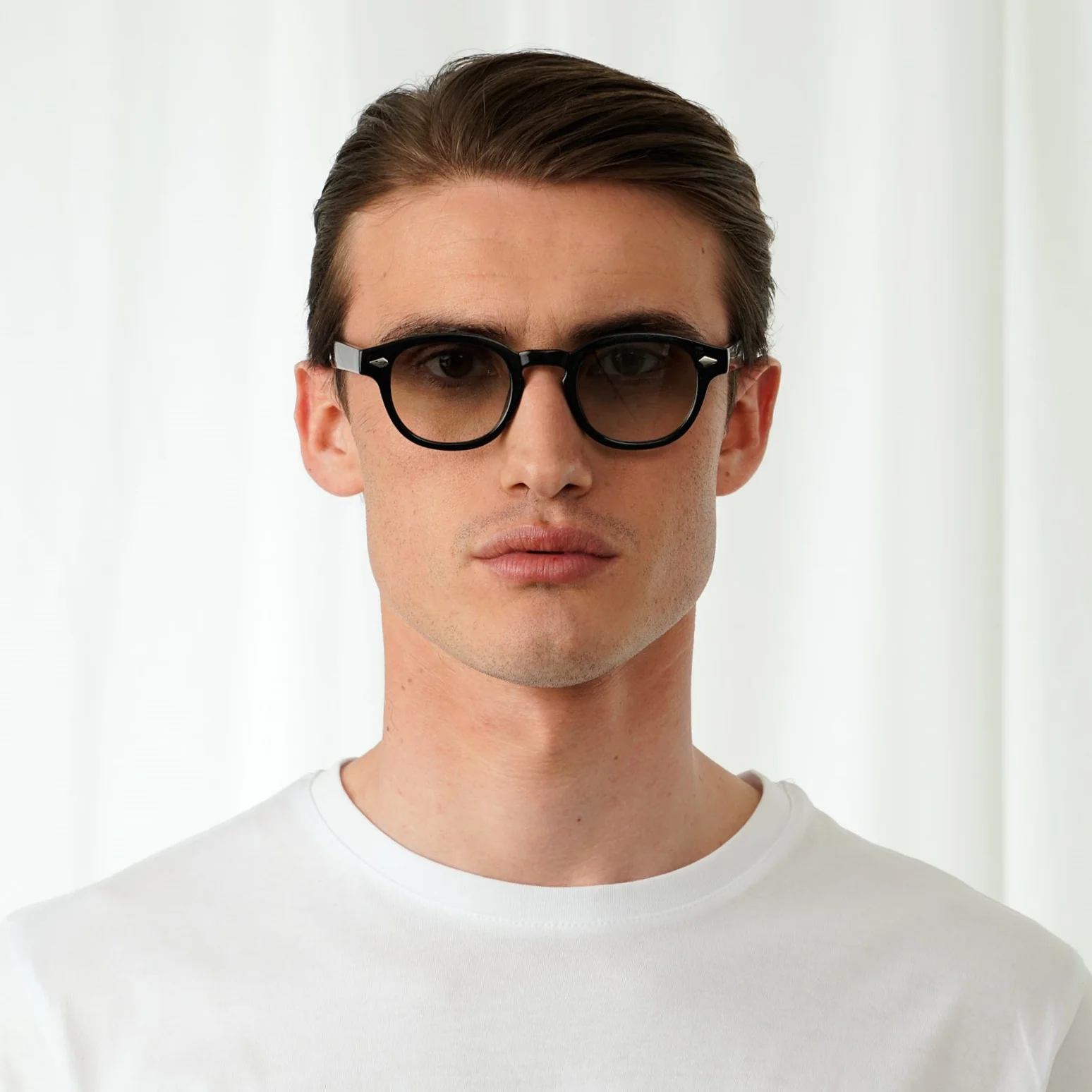 JOHNNY - Image 59