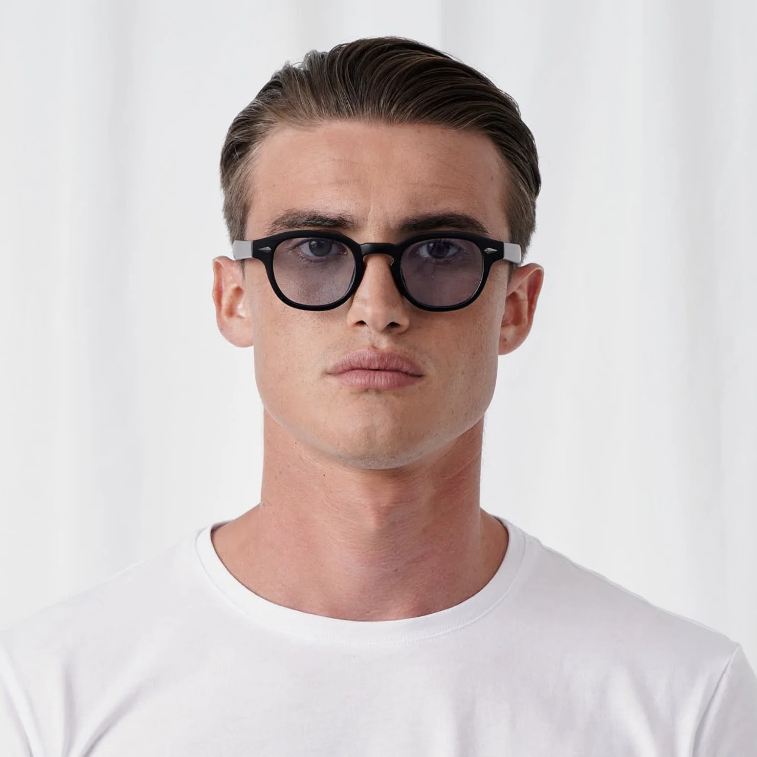 JOHNNY - Image 7
