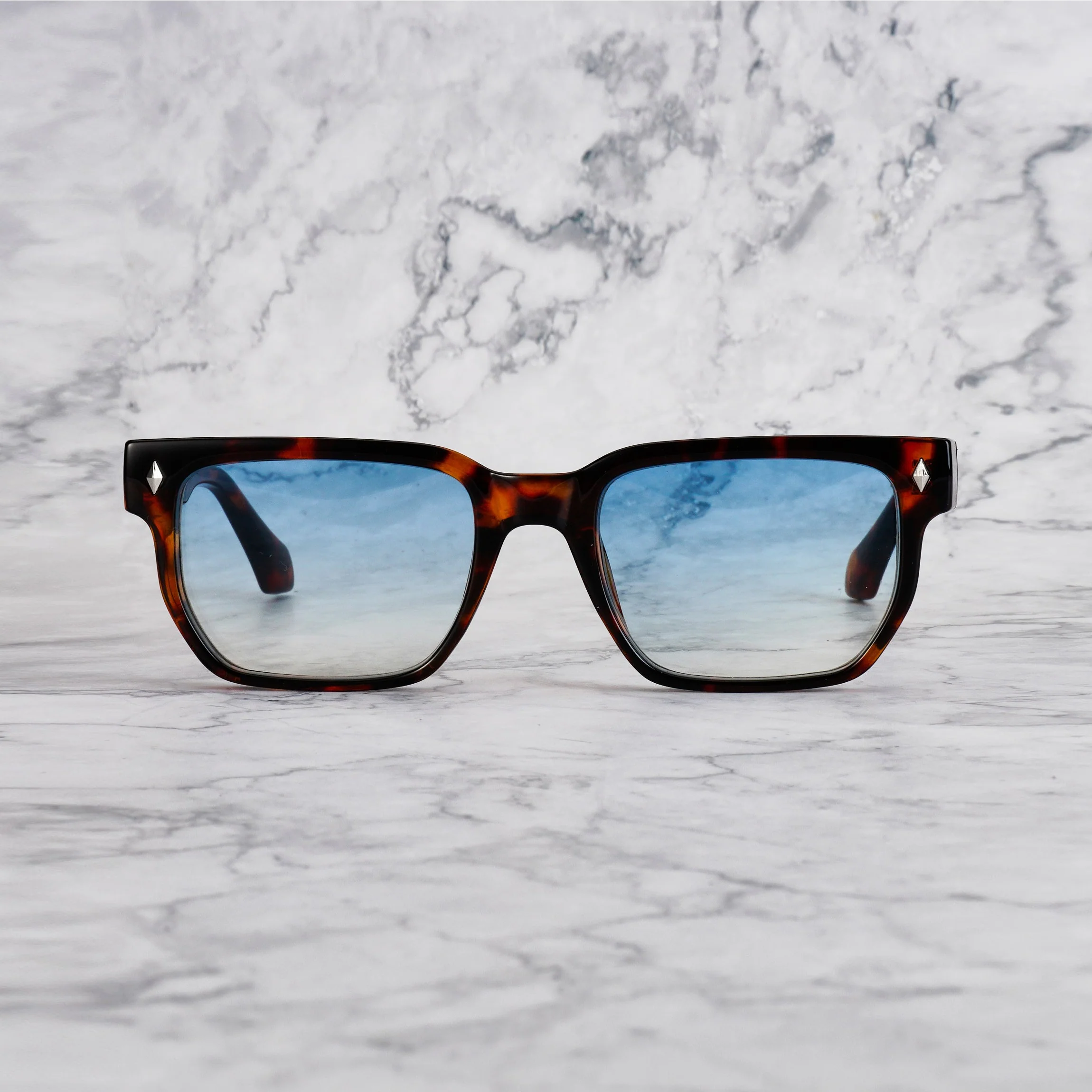 MAX - Image 13