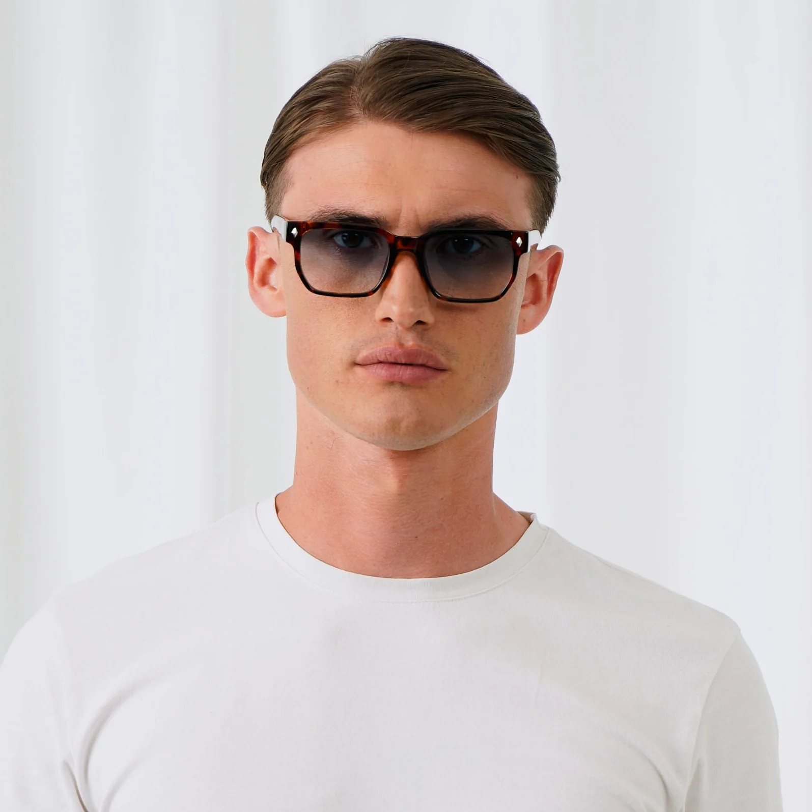MAX - Image 15