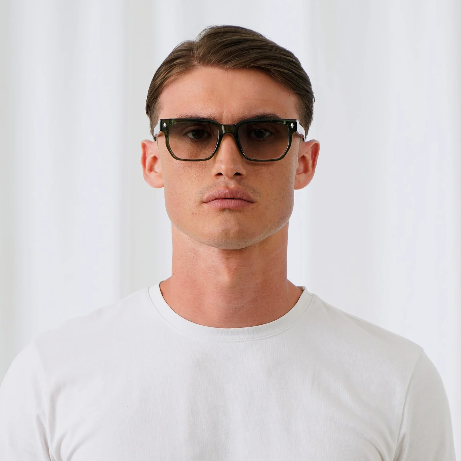 MAX - Image 23