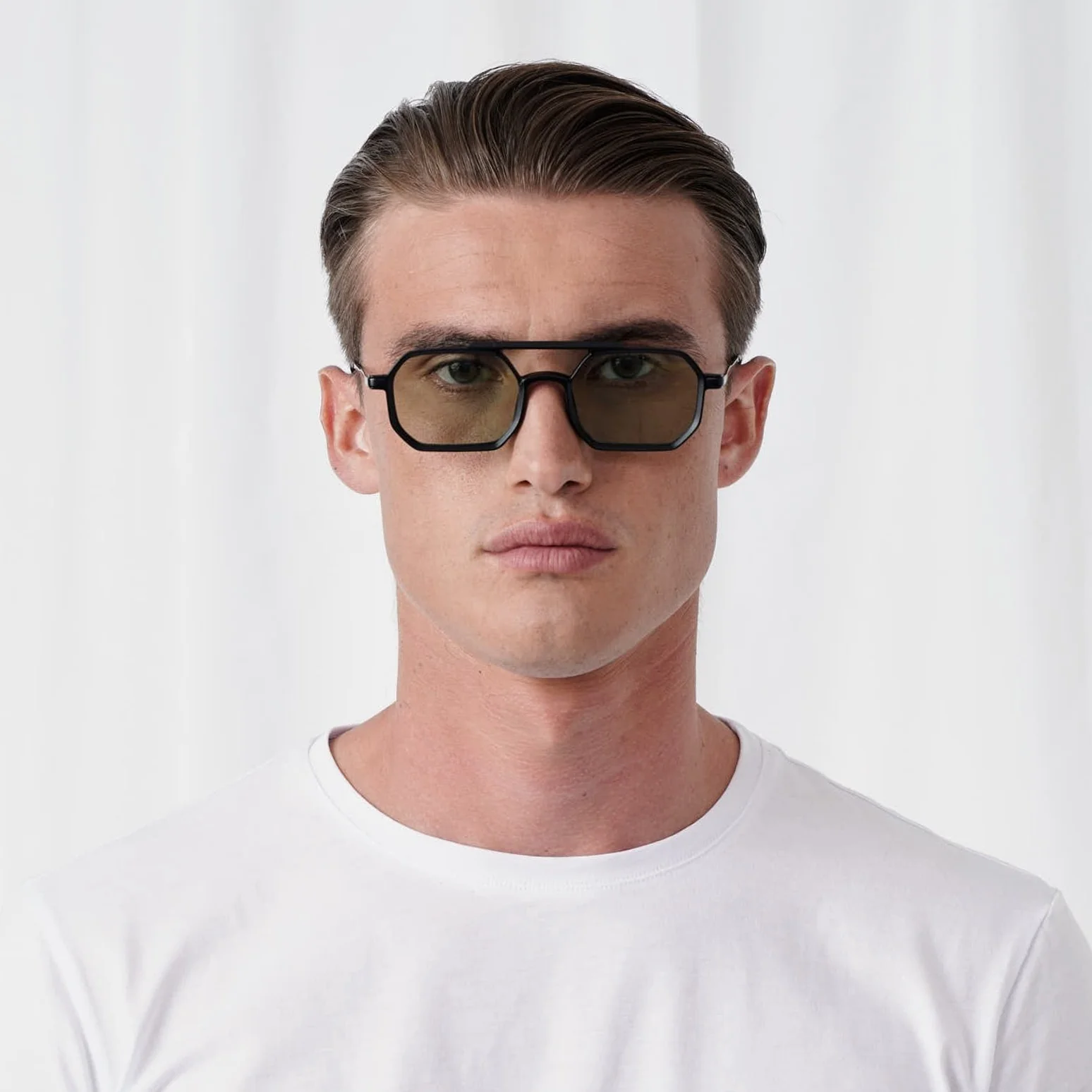 RICHARD - Image 19