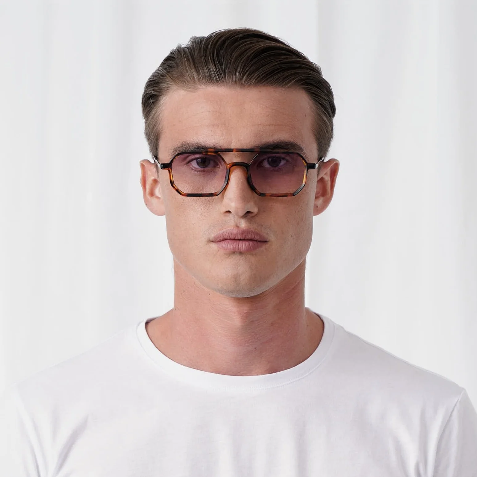 RICHARD - Image 35