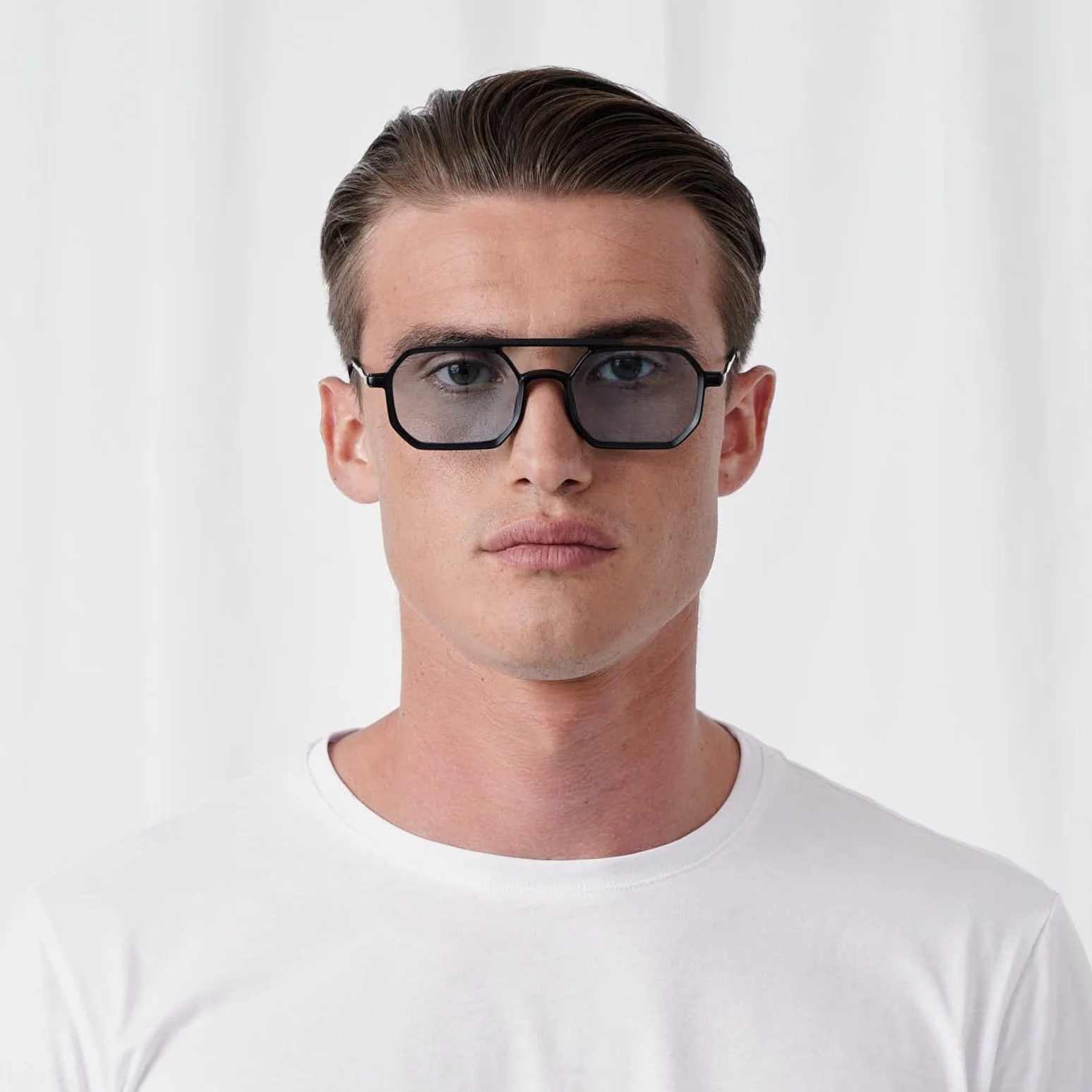 RICHARD - Image 7